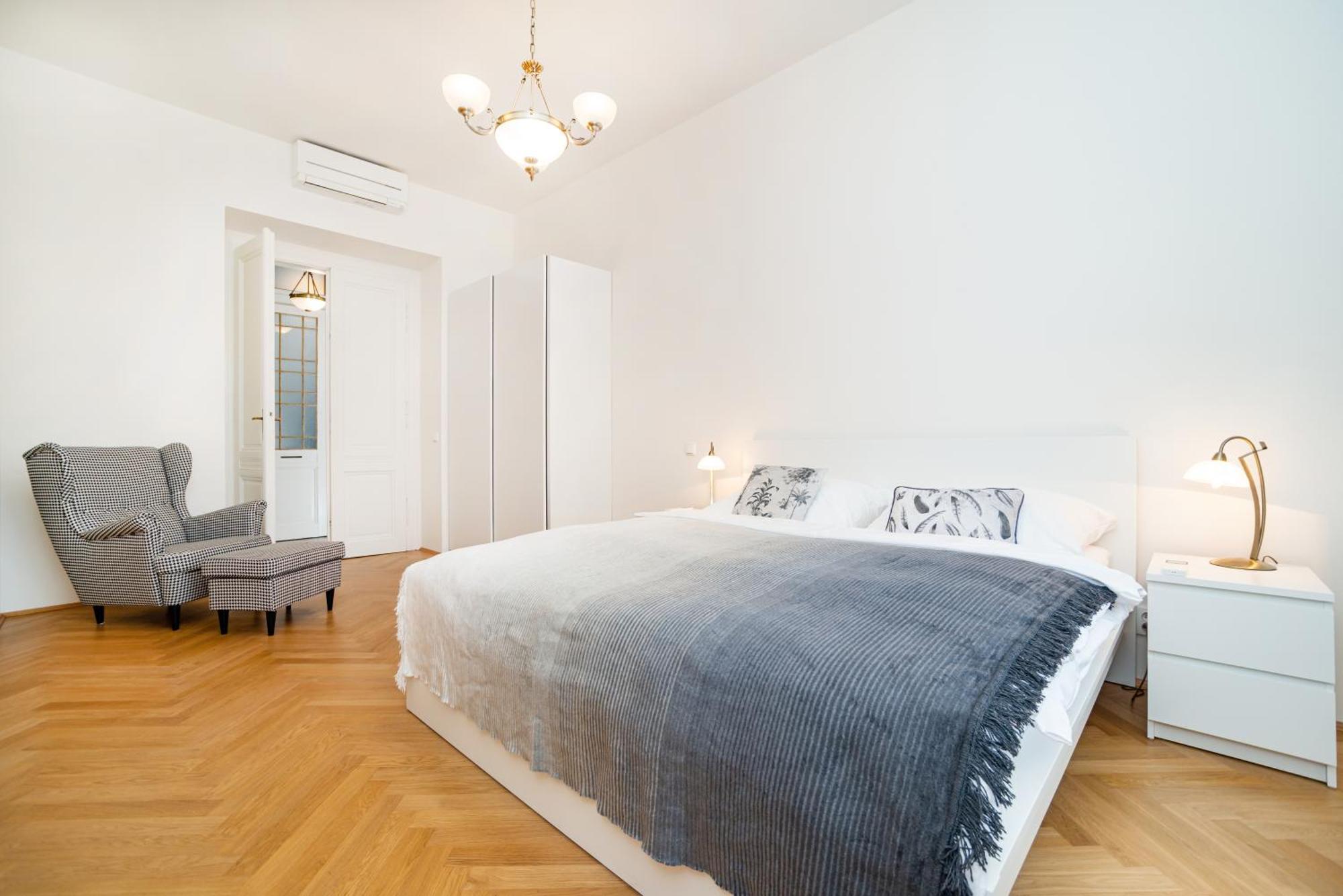 Quiet Apartment In The Old Town Prag Eksteriør billede